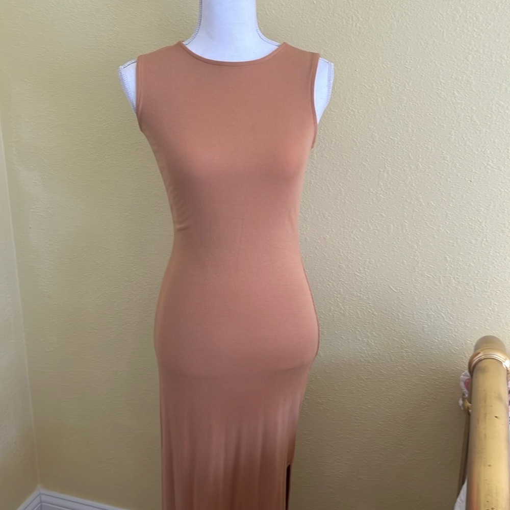 NWT gianni bini long sleeveless dress extra small